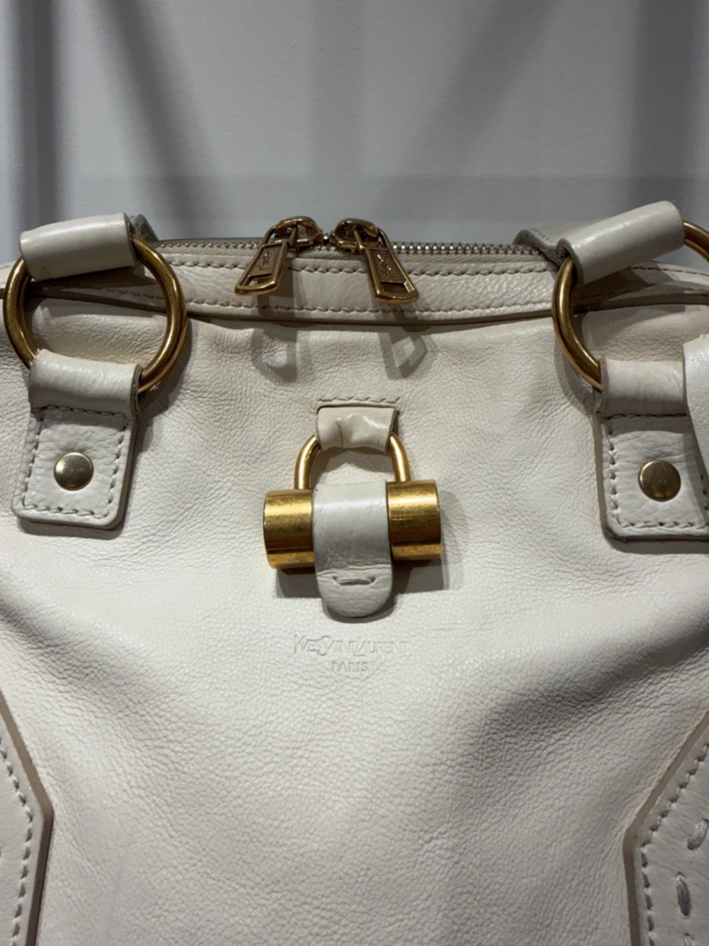 Yves Saint Laurent Muse Cream Leather Satchel with Gold Hardware - Picture 5 of 13